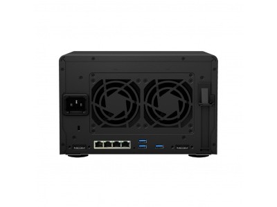Сетевой накопитель Synology DS1517+(16Gb) - Снят с производства Сетевой накопитель Synology DS1517+(16Gb) - Снят с производства