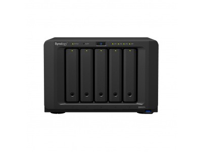 Сетевой накопитель Synology DS1517+ (8Gb) - Снят с производства Сетевой накопитель Synology DS1517+ (8Gb) - Снят с производства